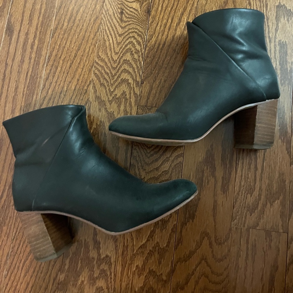 Black leather heeled booties